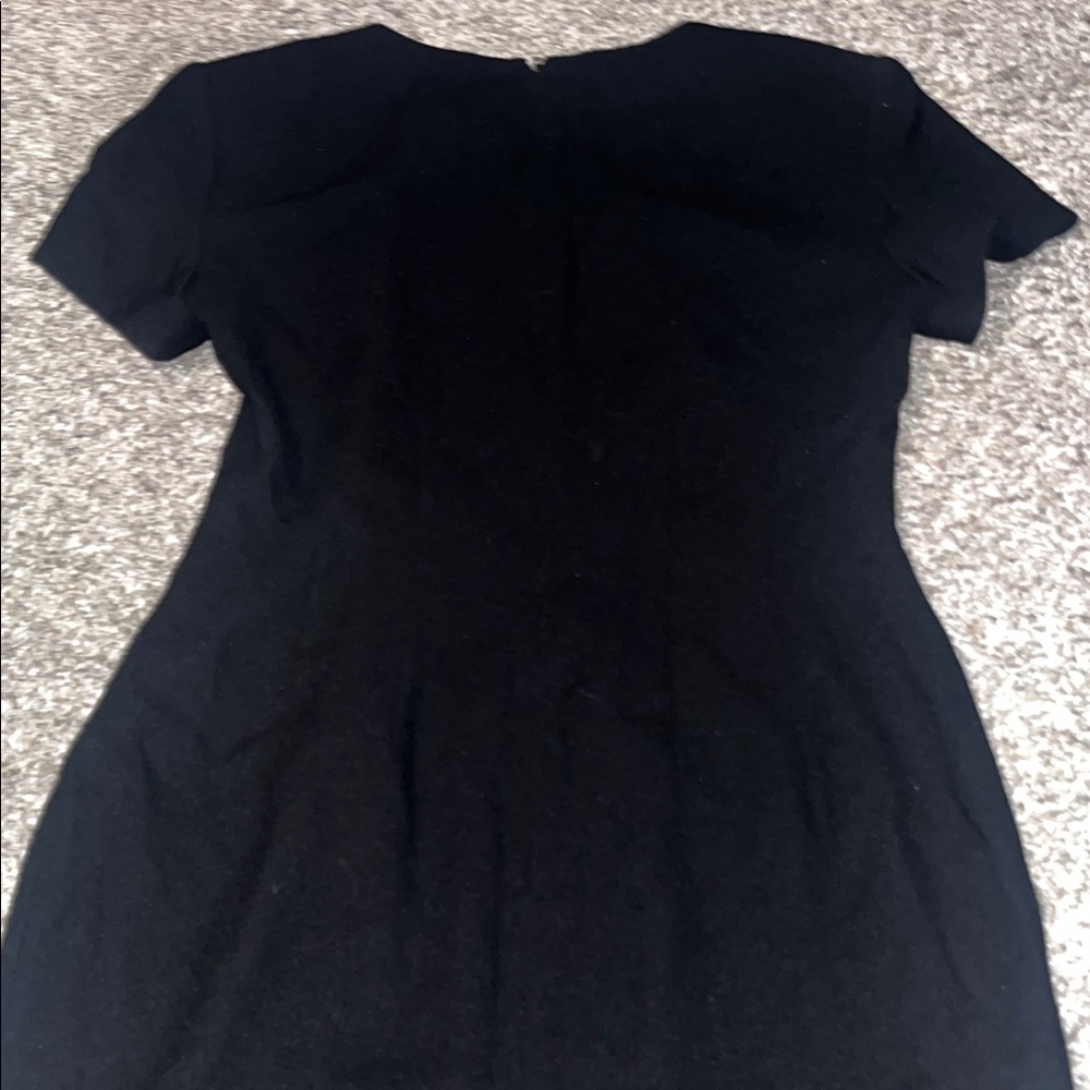Preview Black Mini Dress with Short Sleeves - Picture 4 of 5